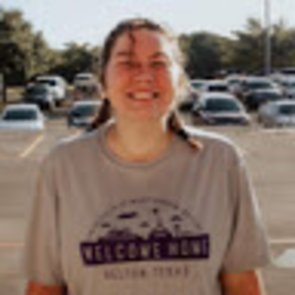 Meet your Posher, Hannah